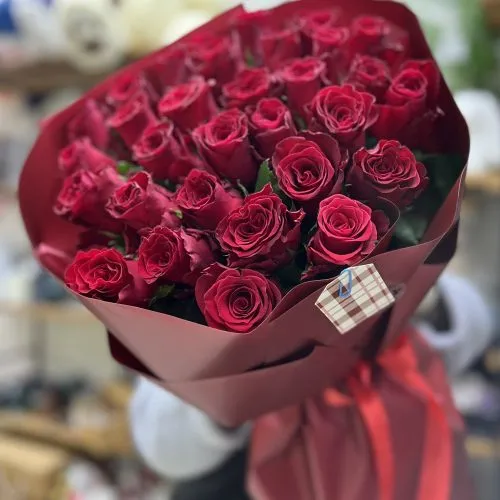 Купить Букет из 31 розы №945